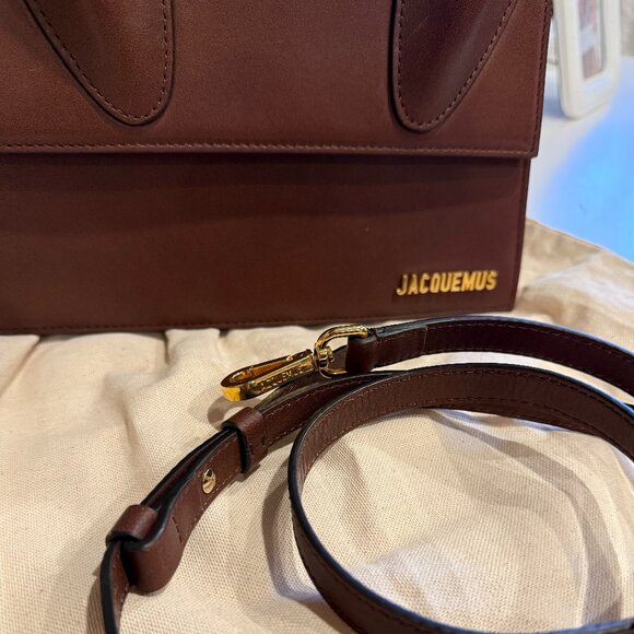 JACQUEMUS Brown La Montagne 'Le Grand Chiquito' Bag - Picture 2 of 6